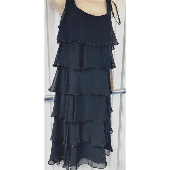 Patra Women's Black Sleeveless Cocktail Dress Size 10p Ruffles Party Cruise NWT - Picture 4 of 16